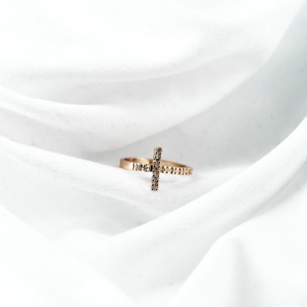 ANILLO CRUZ CIRCONIAS CUADROS
