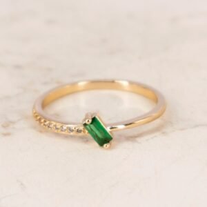 ANILLO ESMERALDA CRUZADO 1 LADO CIRCONES