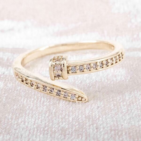 ANILLO CLAVO CIRCONES